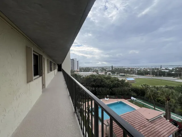 $3,500 | 10310 South Ocean Drive, Unit 608, Jensen Beach, FL 34957
