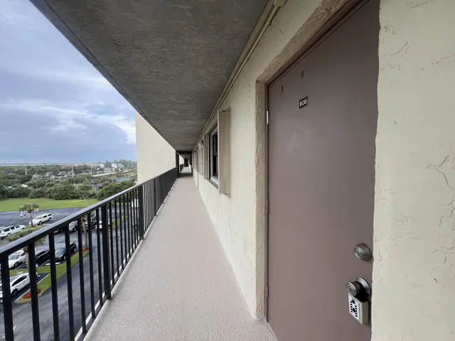 $3,500 | 10310 South Ocean Drive, Unit 608, Jensen Beach, FL 34957