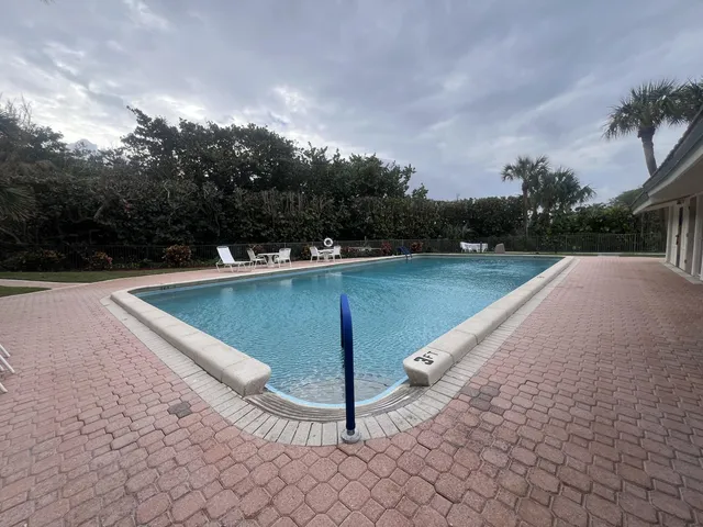 $3,500 | 10310 South Ocean Drive, Unit 608, Jensen Beach, FL 34957