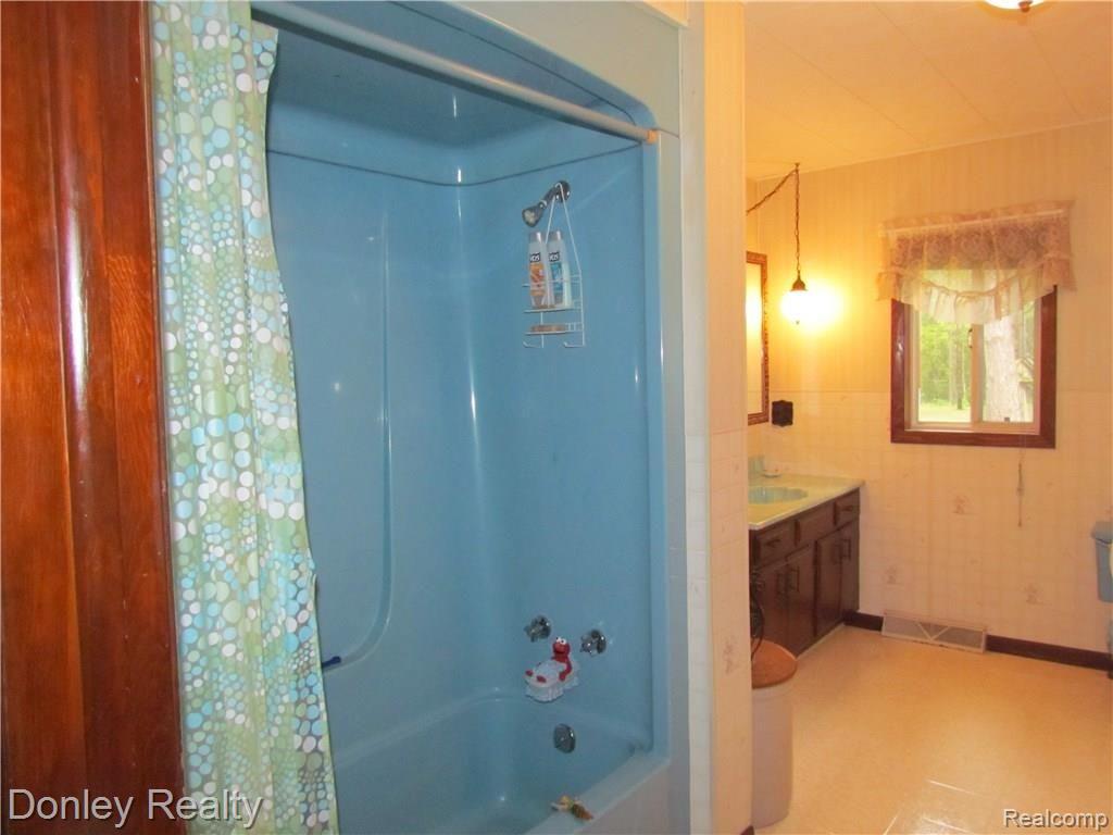 6591 Harris Road Kingston, MI 48741 - Photo 22 of 39 IMG_7869.JPG