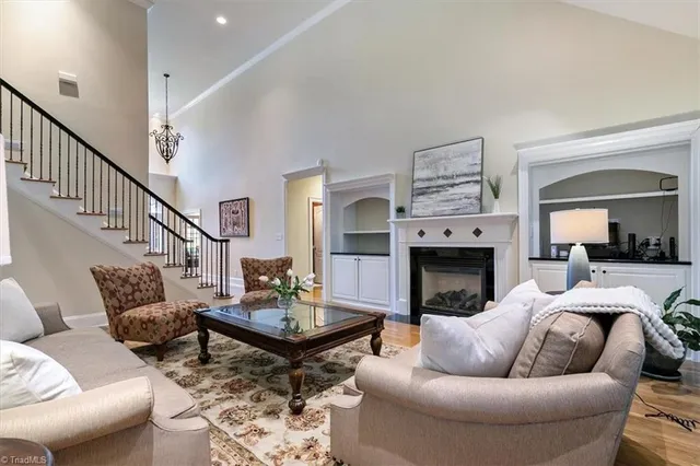 $679,000 | 19 Middlefield Court, Greensboro, NC 27455