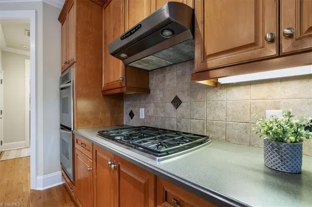 $679,000 | 19 Middlefield Court, Greensboro, NC 27455