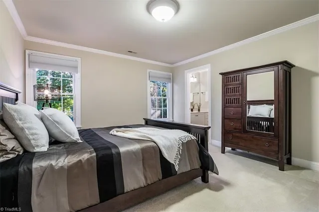 $679,000 | 19 Middlefield Court, Greensboro, NC 27455