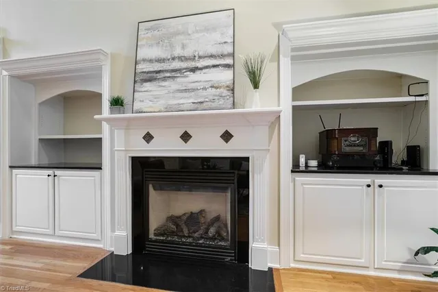 $679,000 | 19 Middlefield Court, Greensboro, NC 27455