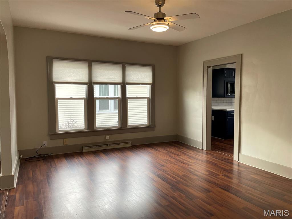609 East Hauser Street Litchfield, IL 62056 - Photo 11 of 23