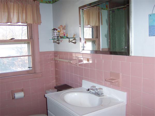 195 East Allen Ridge Road Springfield, MA 01118 - Photo 13 of 19