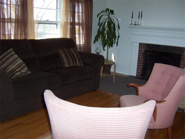 195 East Allen Ridge Road Springfield, MA 01118 - Photo 5 of 19
