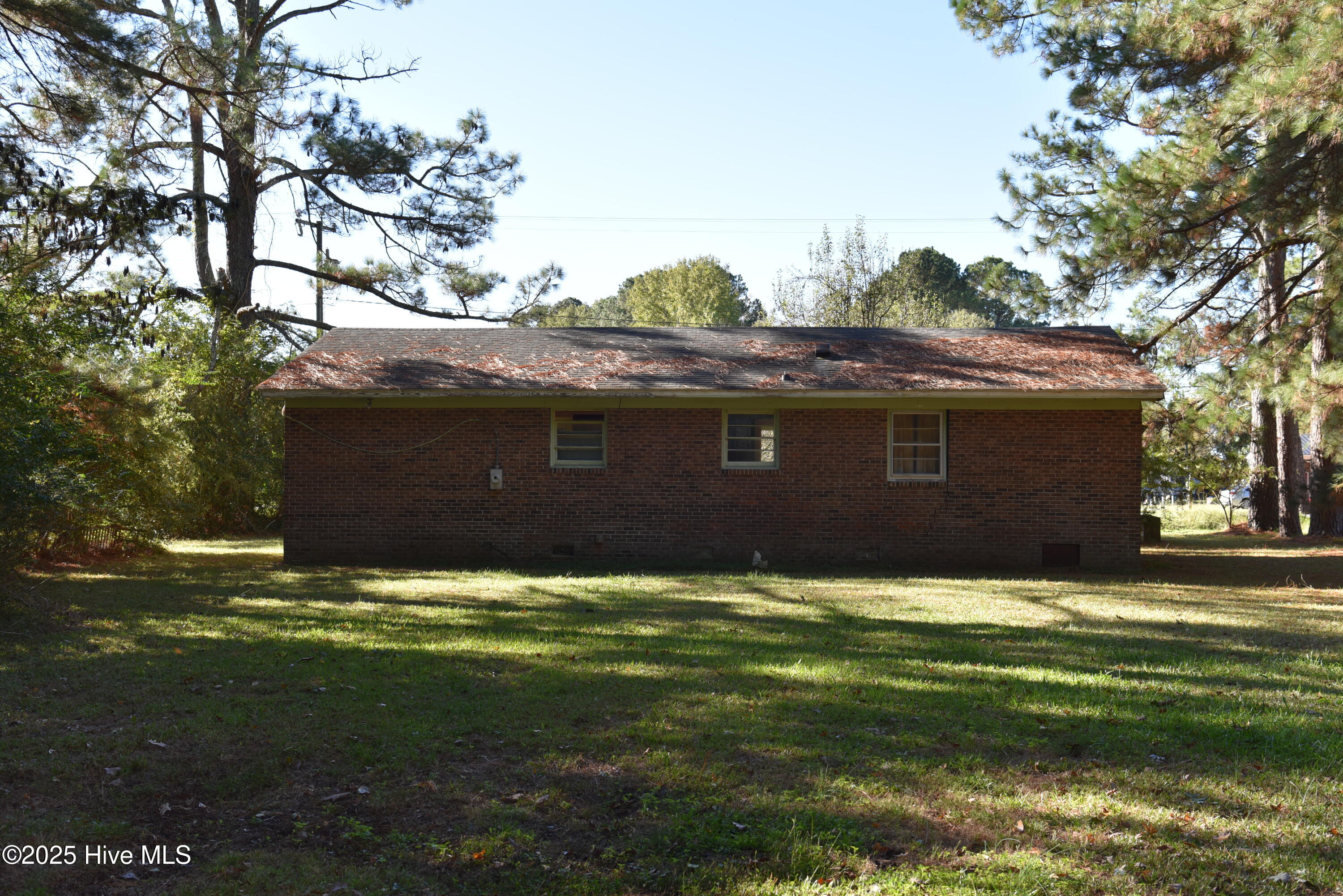 211 East Modlin Road Ahoskie, NC 27910 - Photo 6 of 13 Back