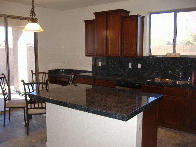 2132 West Maldonado Road Phoenix, AZ 85041 - Photo 3 of 6 Additional Photo