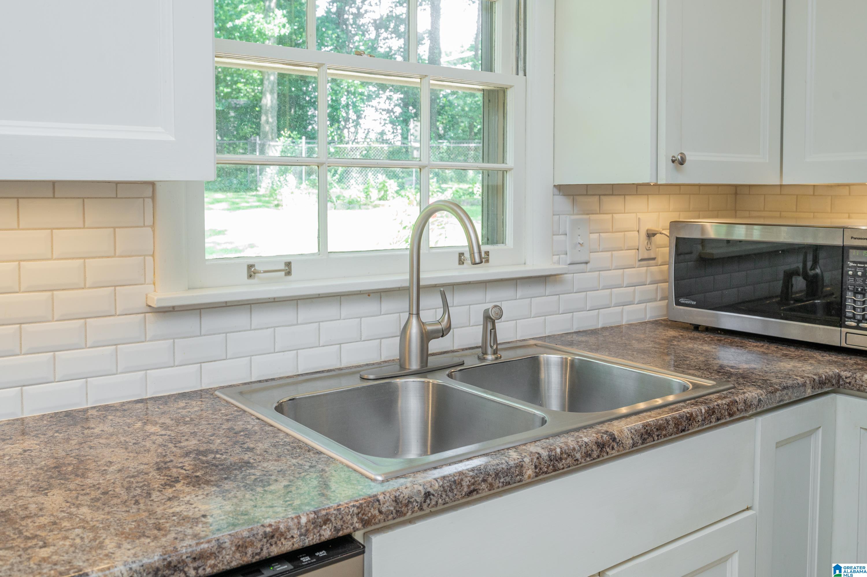 2324 Empire Road Birmingham, AL 35226 - Photo 6 of 43