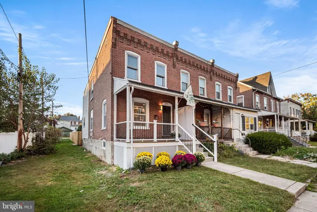 $295,000 | 309 Jefferson Avenue, Downingtown, PA 19335