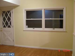 18 Hemlock Road Levittown, PA 19056 - Photo 4 of 6 Gallery Image 4