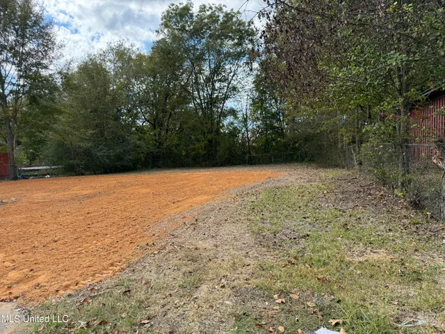 $143,000 | 405 South Foster Drive, Tupelo, MS 38801