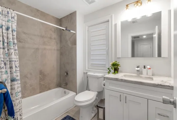 $769,999 | 112 East 12th Street, Linden, NJ 07036