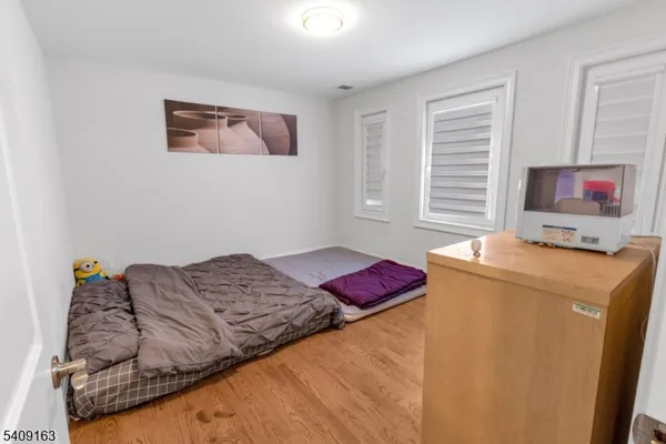 $769,999 | 112 East 12th Street, Linden, NJ 07036