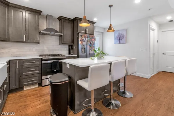 $769,999 | 112 East 12th Street, Linden, NJ 07036