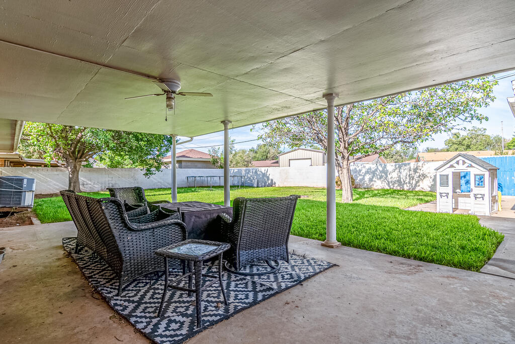 1123 Golf Course Road Andrews, TX 79714 - Photo 26 of 30 Gallery Image 26