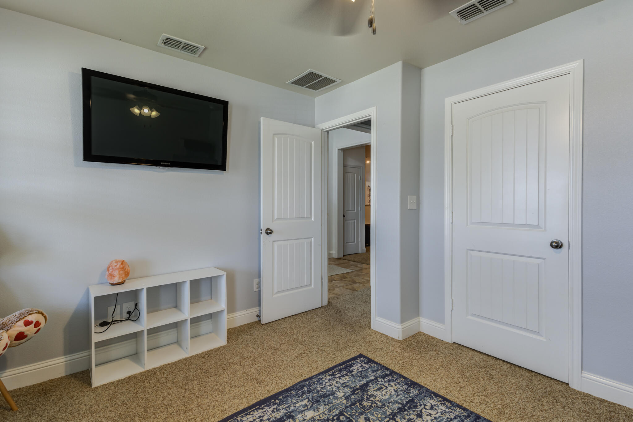 5747 110th Street Lubbock, TX 79424 - Photo 33 of 42 a view of a livingroom with furniture and closet
