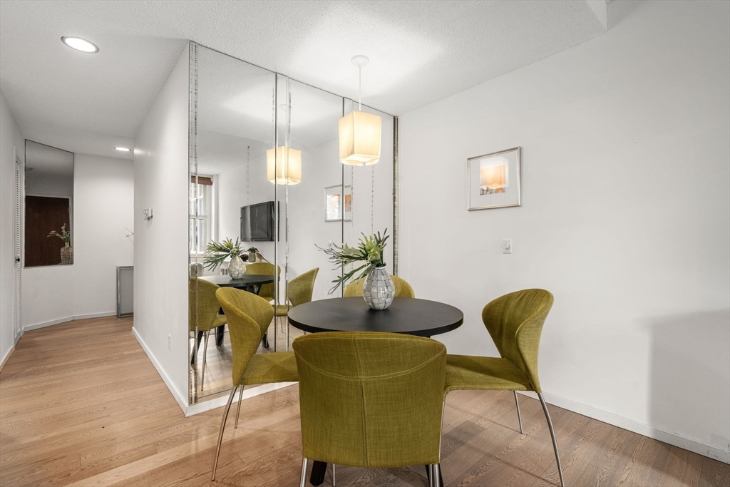 51 Pettee Street, Unit 11 Newton, MA 02464 - Photo 4 of 19