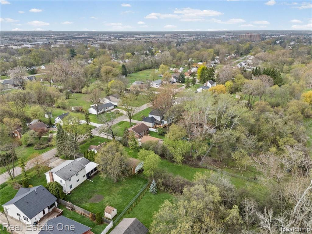 2931 Wisconsin Road Troy, MI 48083 - Photo 44 of 49