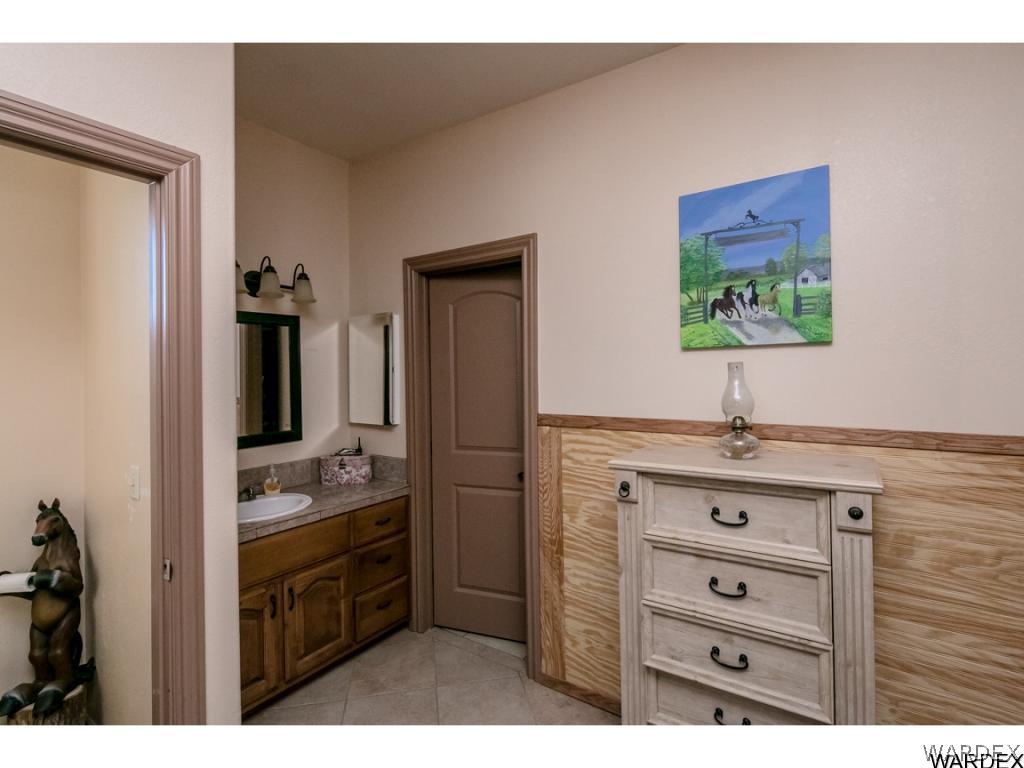 4374 Bellemont Road Golden Valley, AZ 86413 - Photo 29 of 36 Gallery Image 29