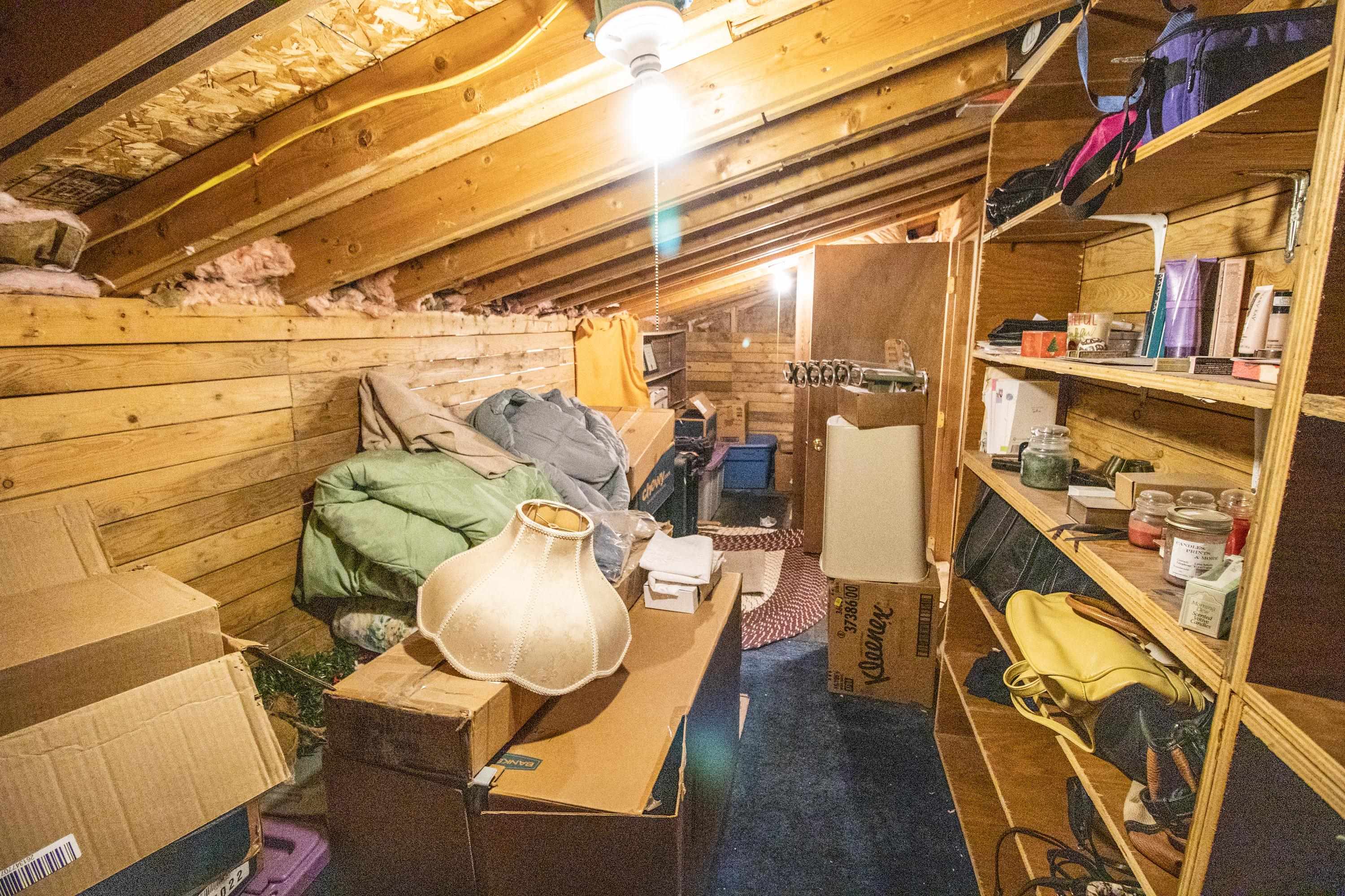 6387 North Belsay Road Flint, MI 48506 - Photo 25 of 36 50110086-24.JPG