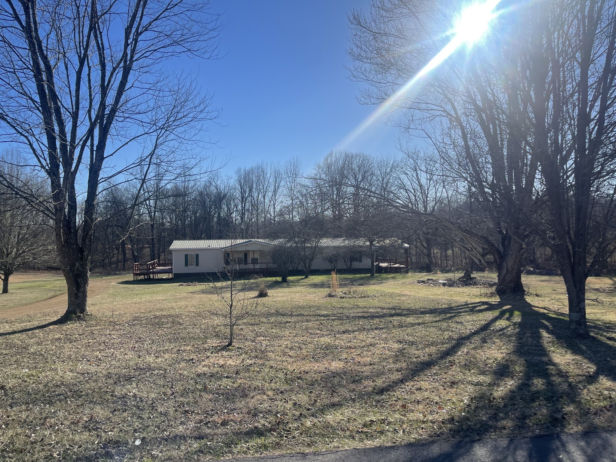 1675 Rabe Coats Road Westmoreland, TN 37186 - Photo 2 of 19 Gallery Image 2