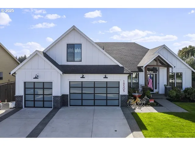 $1,100,000 | 18505 Northeast 78th Way, Vancouver, WA 98682