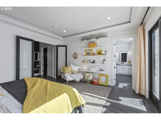 $1,100,000 | 18505 Northeast 78th Way, Vancouver, WA 98682