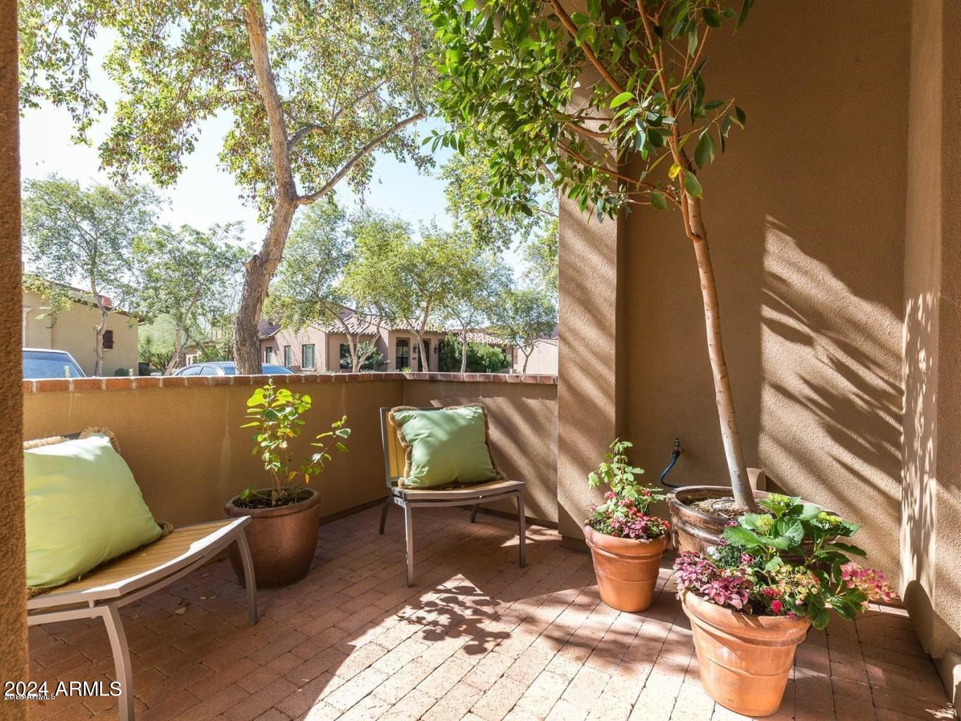 18650 North Thompson Peak Parkway, Unit 1024 Scottsdale, AZ 85255 - Photo 13 of 26 Relaxing Patio area