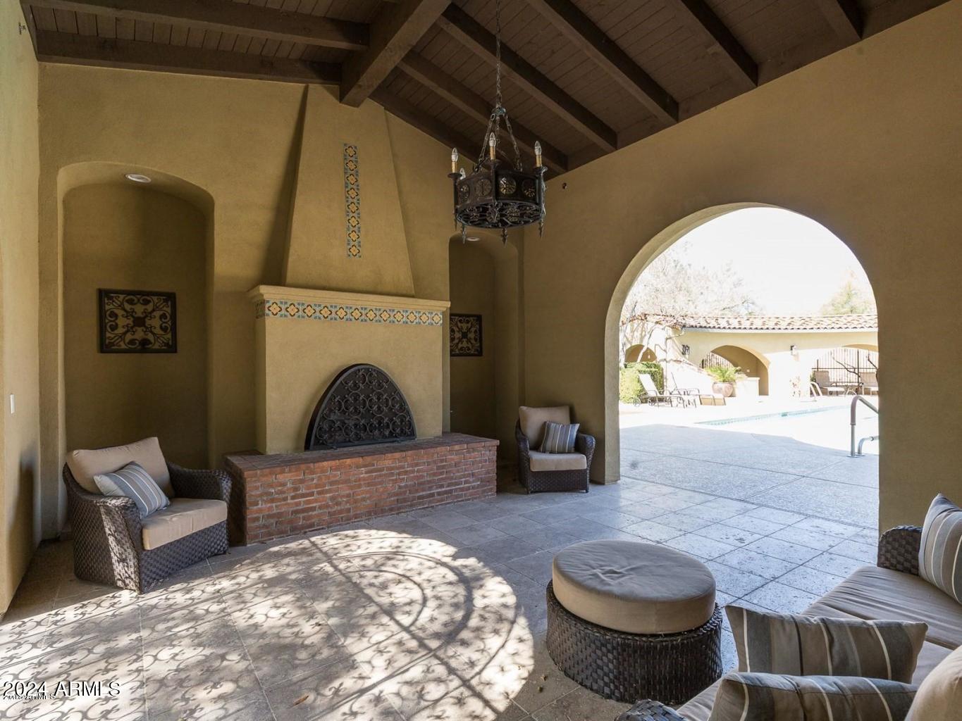 18650 North Thompson Peak Parkway, Unit 1024 Scottsdale, AZ 85255 - Photo 14 of 26 Courtyards sitting area.