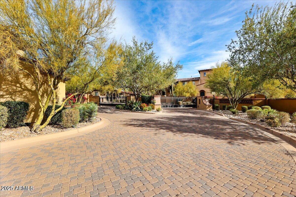 18650 North Thompson Peak Parkway, Unit 1024 Scottsdale, AZ 85255 - Photo 15 of 26 Gated Comminity