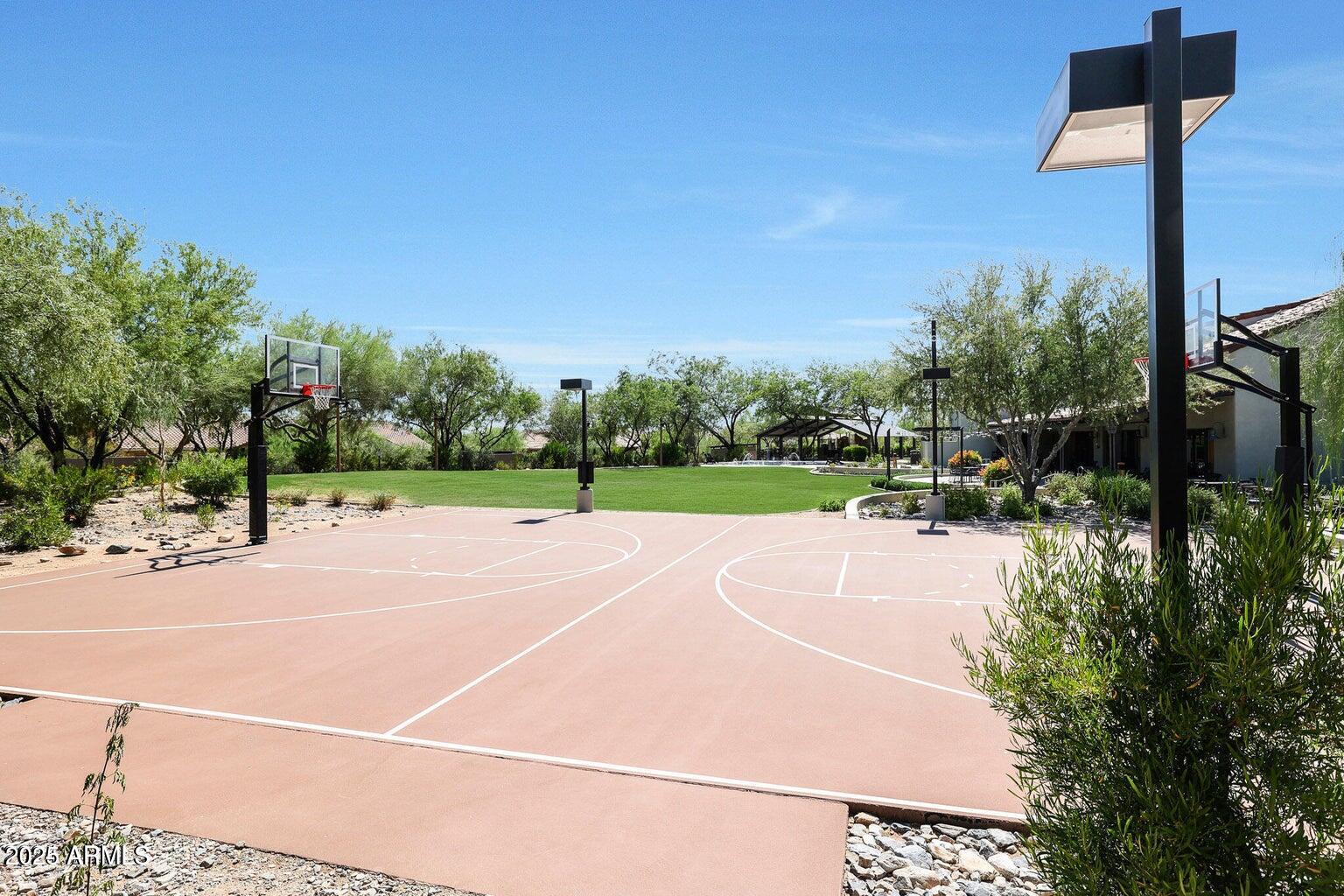 18650 North Thompson Peak Parkway, Unit 1024 Scottsdale, AZ 85255 - Photo 19 of 26 Pickleball Courts