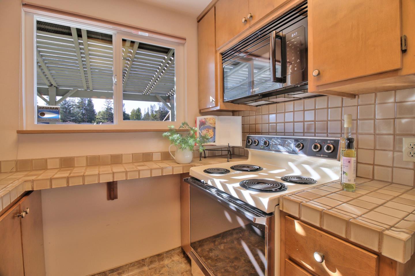 1115 Reed Avenue, Unit D Sunnyvale, CA 94086 - Photo 9 of 22