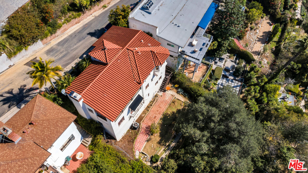 3729 Amesbury Road Los Angeles, CA 90027 - Photo 58 of 61