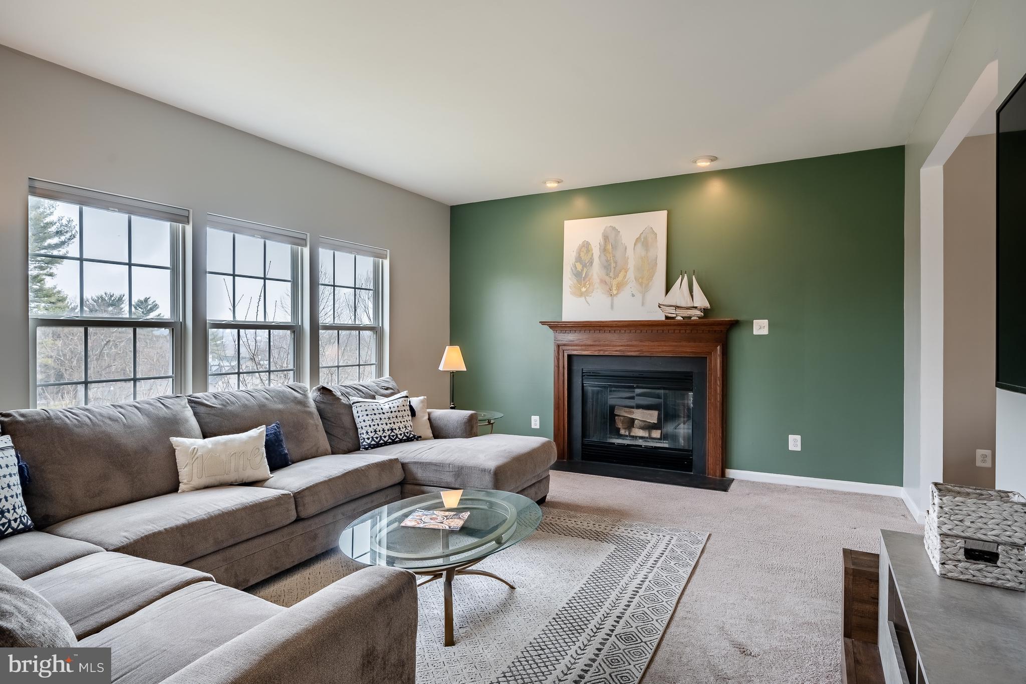 55 Abby Road Avondale, PA 19311 - Photo 6 of 29 Family Room/Fireplace