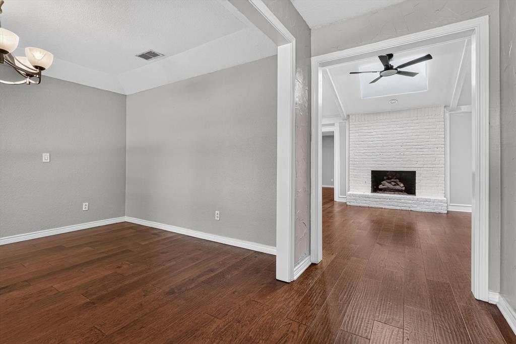 3001 Cross Bend Road Plano, TX 75023 - Photo 5 of 40