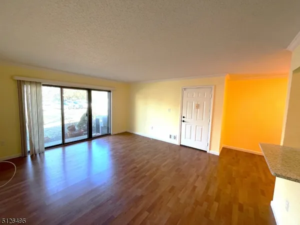 $2,600 | 210 Irving Place, Bernards, NJ 07920