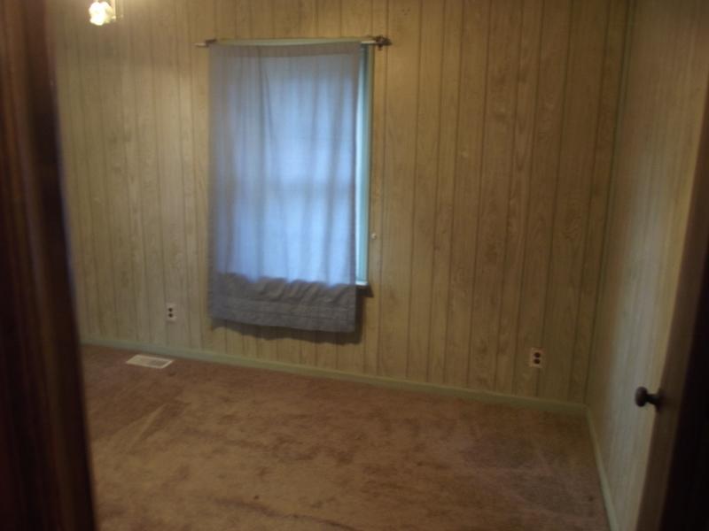 303 Hogan Road Rossville, GA 30741 - Photo 15 of 21 2nd Bedroom