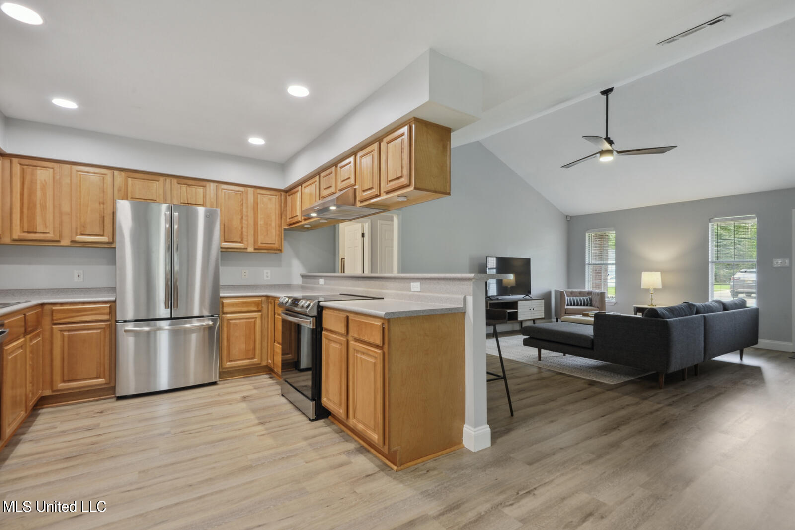 252 Reed Avenue Long Beach, MS 39560 - Photo 10 of 26 Kitchen