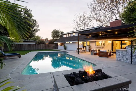 $3,595,000 | 1136 Highland Drive, Newport Beach, CA 92660