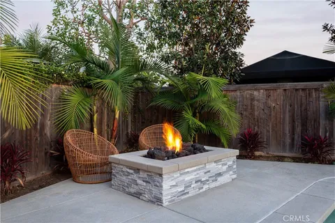 $3,595,000 | 1136 Highland Drive, Newport Beach, CA 92660