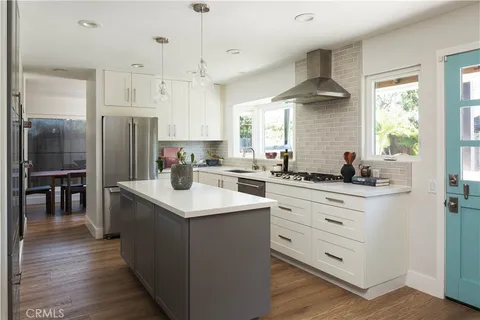 $3,595,000 | 1136 Highland Drive, Newport Beach, CA 92660