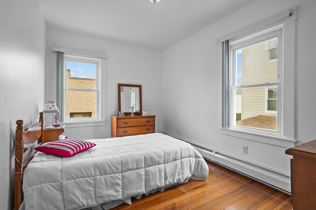 44 18th Street Fall River, MA 02723 - Photo 13 of 24