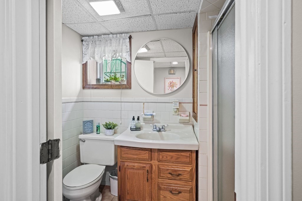 44 18th Street Fall River, MA 02723 - Photo 19 of 24