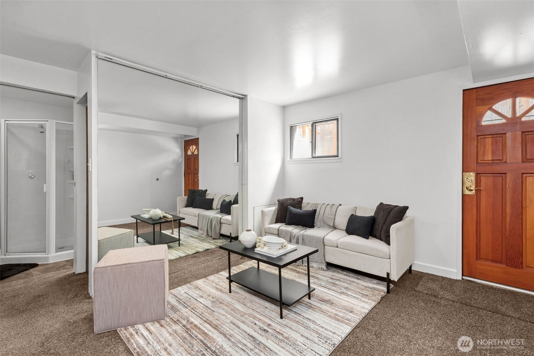 4010 Linden Avenue North Seattle, WA 98103 - Photo 15 of 28 Gallery Image 15