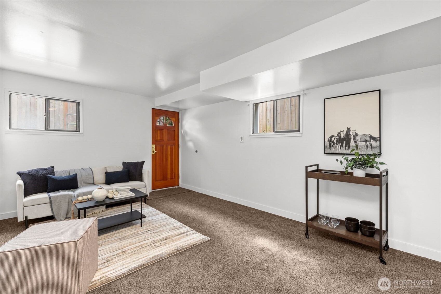 4010 Linden Avenue North Seattle, WA 98103 - Photo 16 of 28 Gallery Image 16