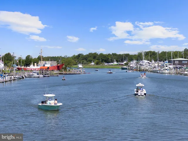 $1,700,000 | 16656 New Road, Lewes, DE 19958