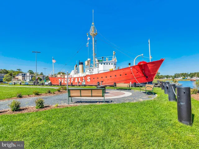 $1,700,000 | 16656 New Road, Lewes, DE 19958