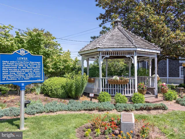 $1,700,000 | 16656 New Road, Lewes, DE 19958